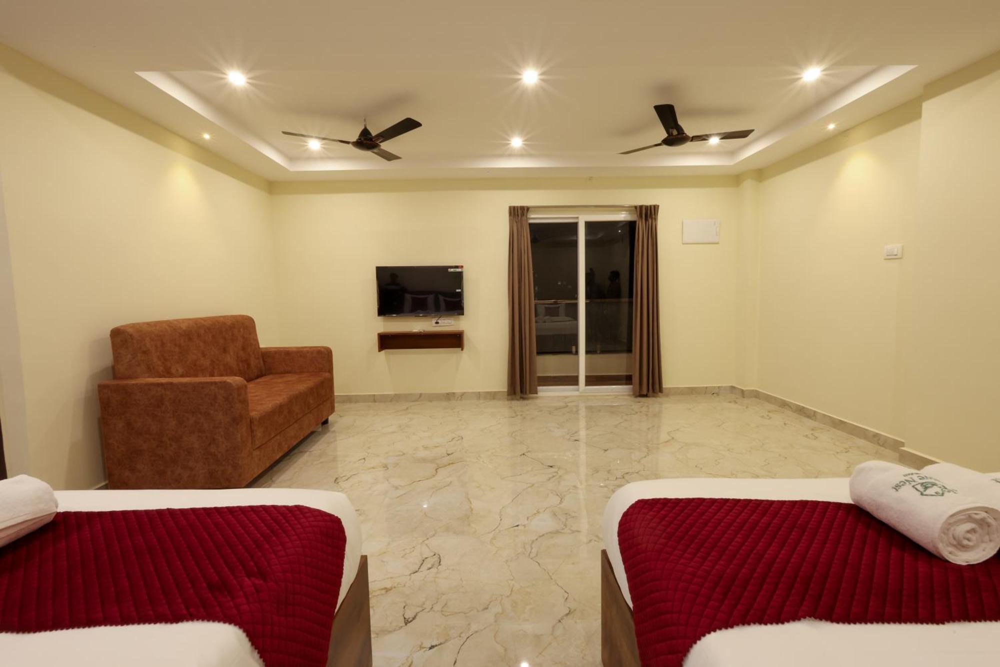 Olive Nest- Tirupati Bus Stand- 300 Meters, Railway Station- 400 Meters Hotel Kültér fotó