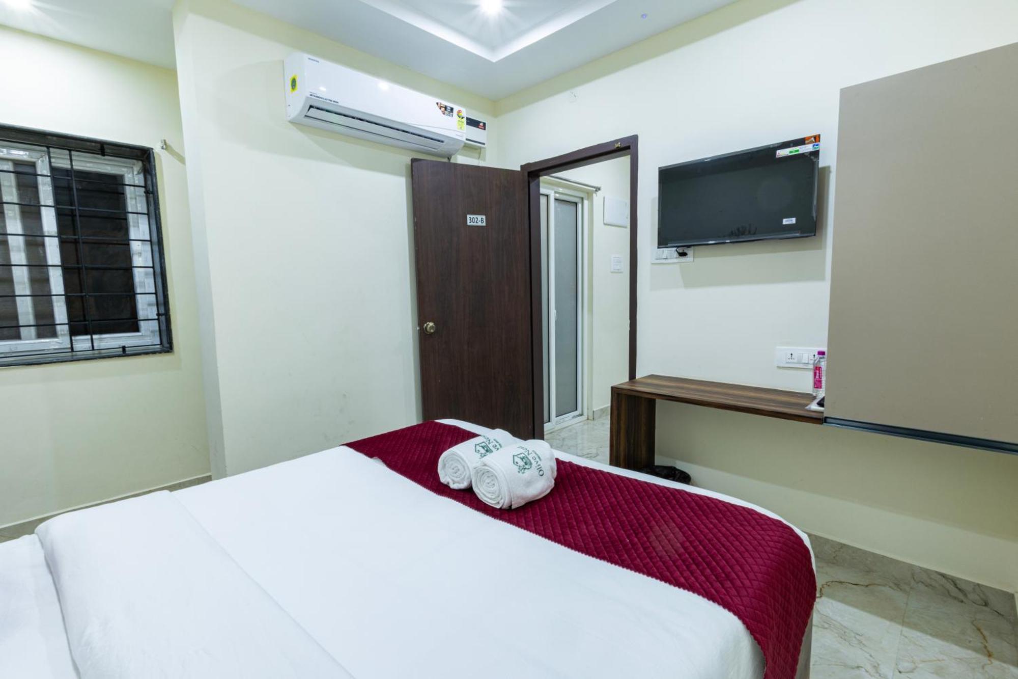 Olive Nest- Tirupati Bus Stand- 300 Meters, Railway Station- 400 Meters Hotel Kültér fotó
