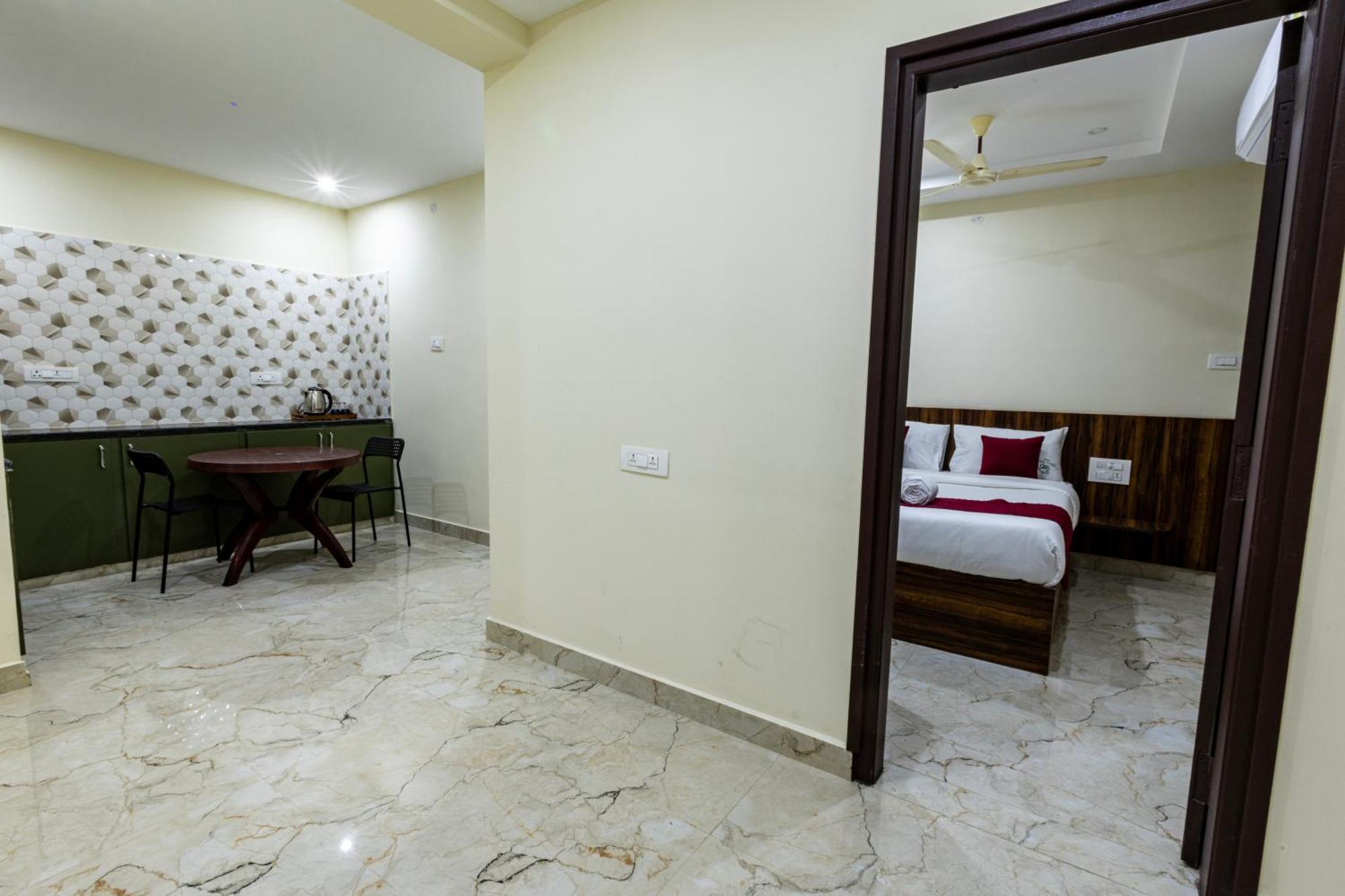 Olive Nest- Tirupati Bus Stand- 300 Meters, Railway Station- 400 Meters Hotel Kültér fotó