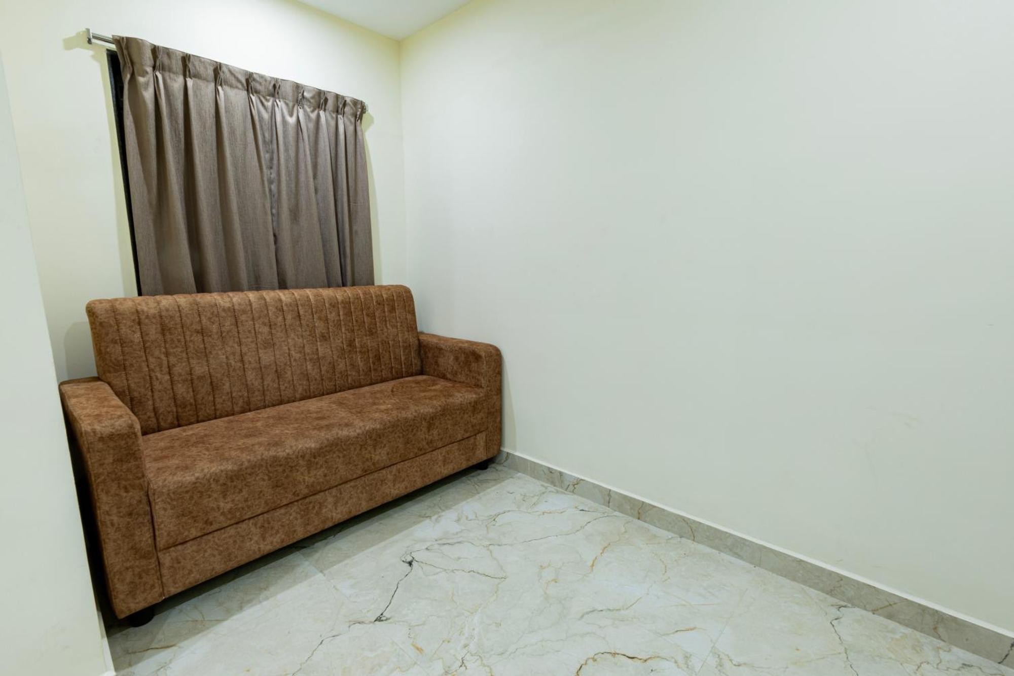 Olive Nest- Tirupati Bus Stand- 300 Meters, Railway Station- 400 Meters Hotel Kültér fotó