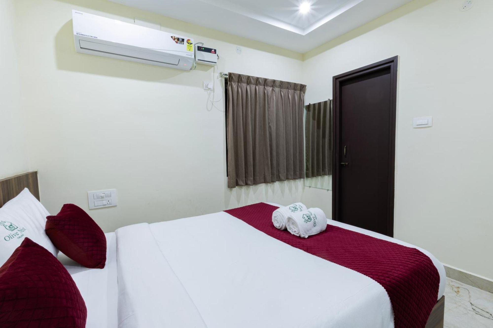 Olive Nest- Tirupati Bus Stand- 300 Meters, Railway Station- 400 Meters Hotel Kültér fotó