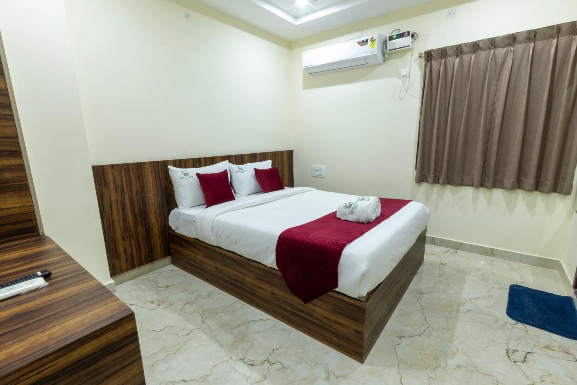 Olive Nest- Tirupati Bus Stand- 300 Meters, Railway Station- 400 Meters Hotel Kültér fotó