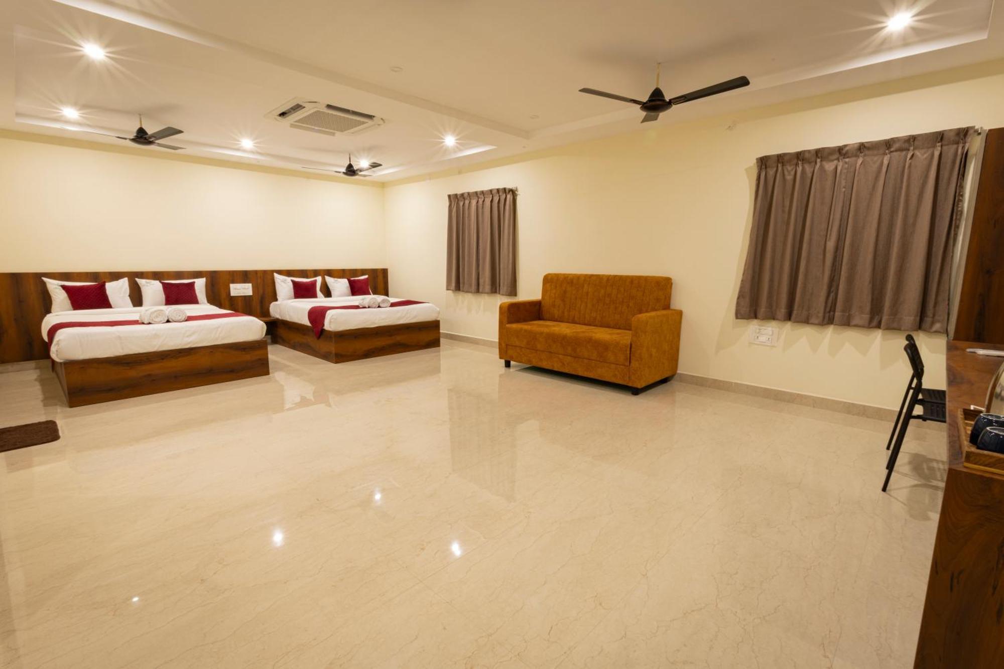 Olive Nest- Tirupati Bus Stand- 300 Meters, Railway Station- 400 Meters Hotel Kültér fotó